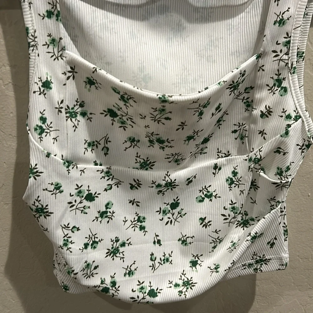 SHEIN Tank Top - Picture 2 of 2